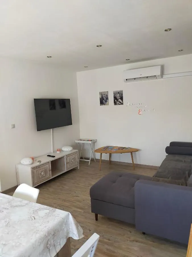 Logement Atypique Arlés